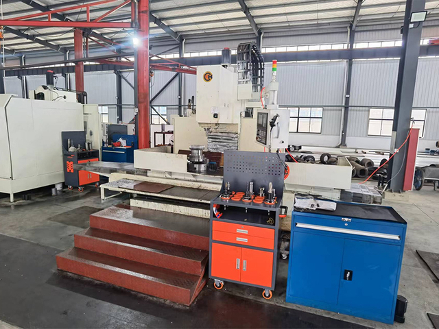 Centro de mecanizado CNC